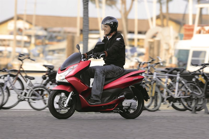 2012 Honda PCX125.