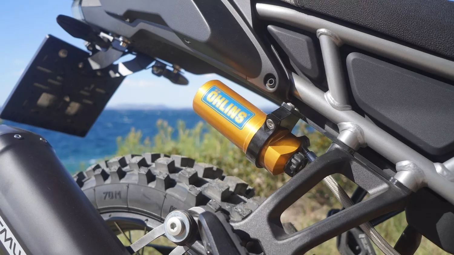 Öhlins Federbein mit einfacher Verstellmöglichkeit für die Vorspannung! Ein tolles Upgrade!