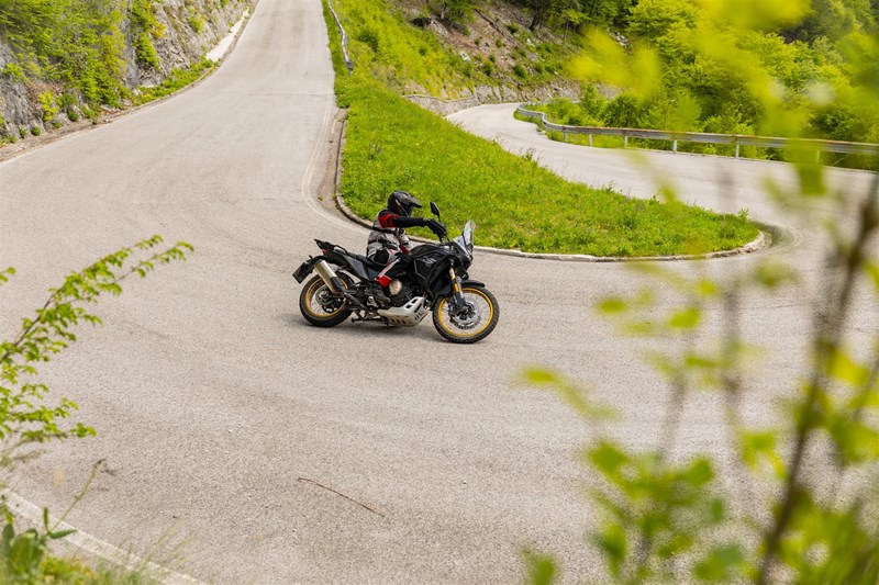 CFMOTO 800 MT-X vs. Voge DS800X Rally