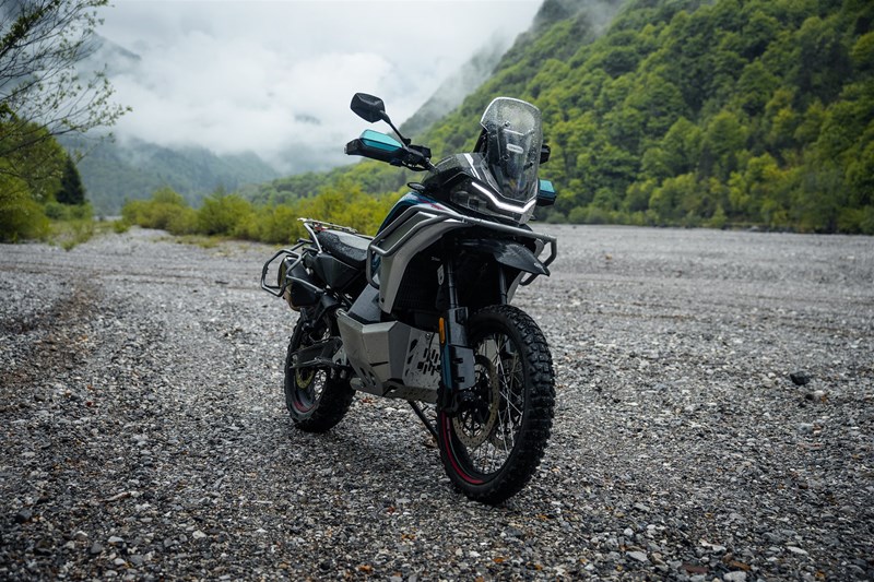 CFMOTO 800 MT-X vs. Voge DS800X Rally