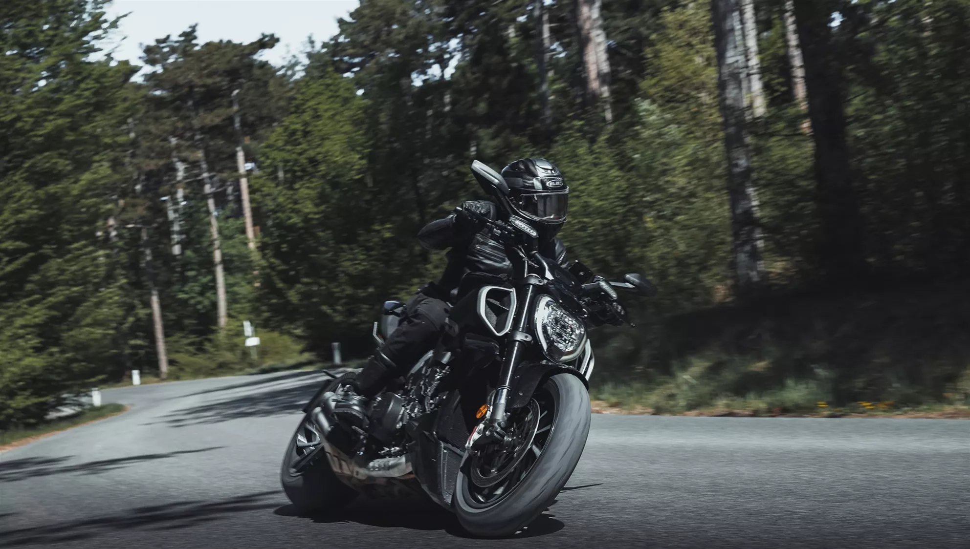 HJC RPHA 72 – Zaawansowany kask dla motocyklistów HJC RPHA 72 – Zaawansowany kask dla motocyklistów