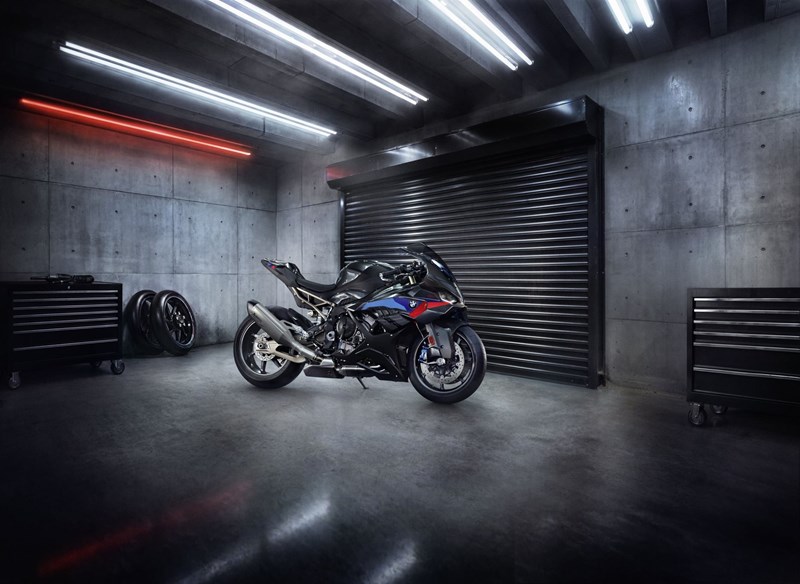 BMW Motorrad Modellpflege 2027: Updates, Farben und Pakete