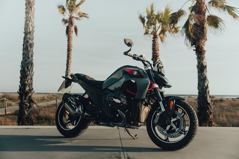 BMW Motorrad Modellpflege 2027: Updates, Farben und Pakete