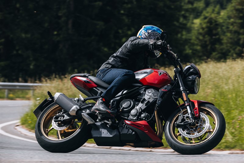 Triumph Trident 800