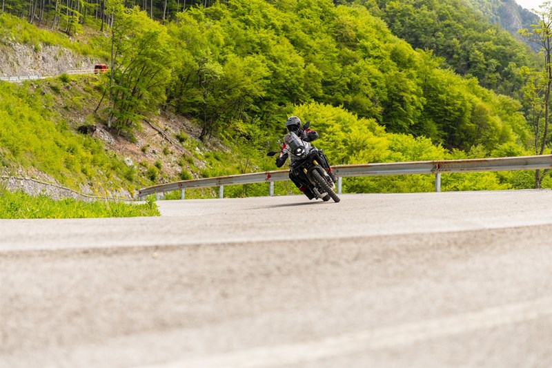 Trotz ihres günstigen Preises, bietet die Voge DS800X Rally ein vertrauenerweckendes Fahrverhalten und Fahrspaß.