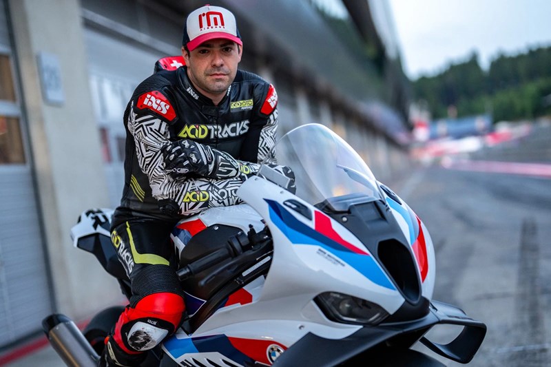 Patrick Schneuwly (AcidMoto.ch)