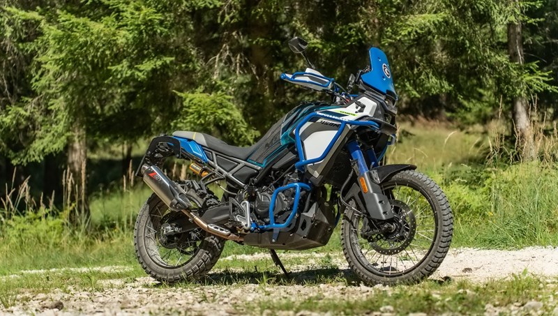 CFMOTO 450MT mit DNA und Zard