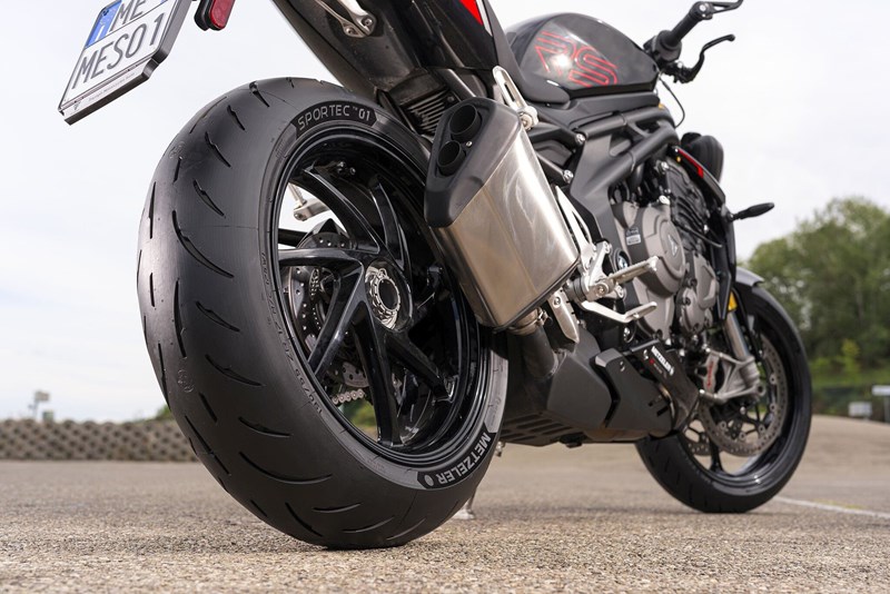 Metzeler Sportec 01 oder 01 RS: Welcher passt zu dir?