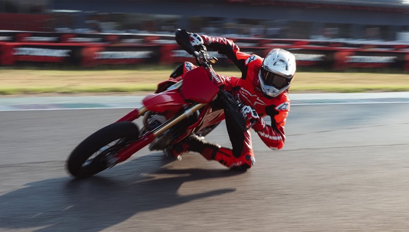 Ducati Desmo450 SM