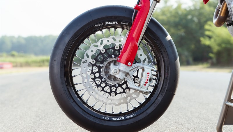 Ducati Desmo450 SM
