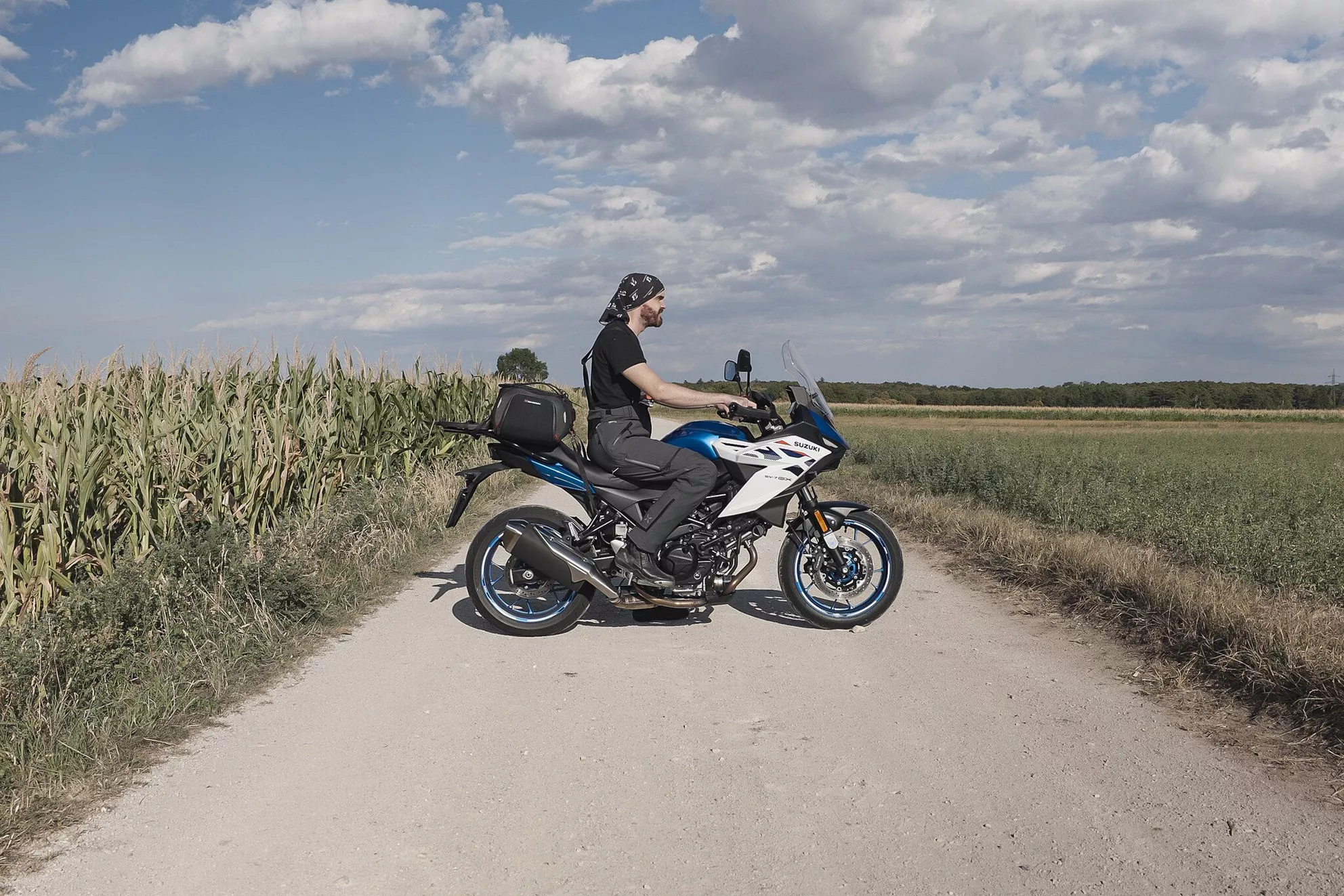 Sitzposition und Ergonomie Suzuki SV-7GX Sitzposition und Ergonomie Suzuki SV-7GX