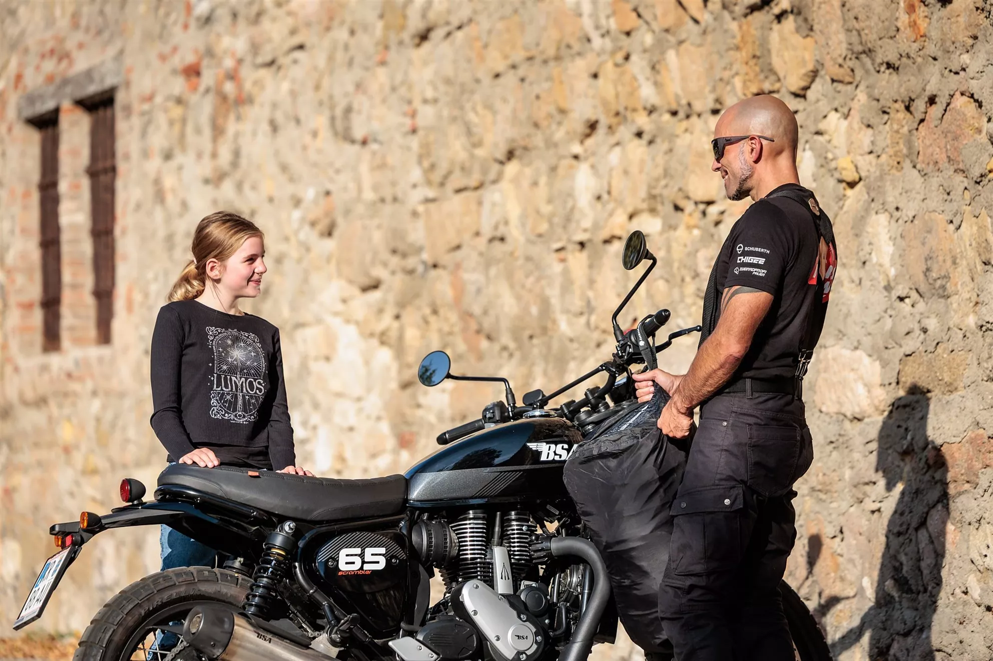 Enjoy your Freedom : DEEMEED Security Helmet Bag