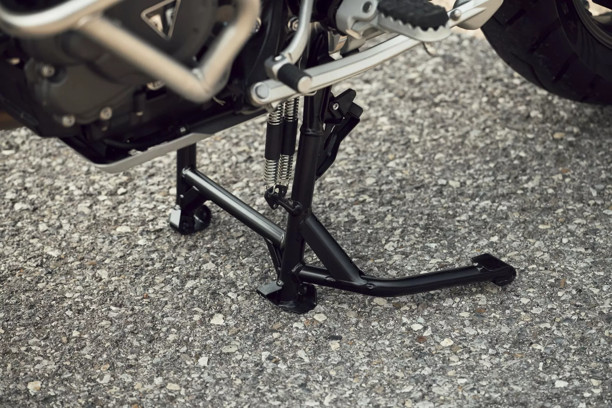 Triumph Tiger 1200 GT Explorer 2027 – podstawka centralna