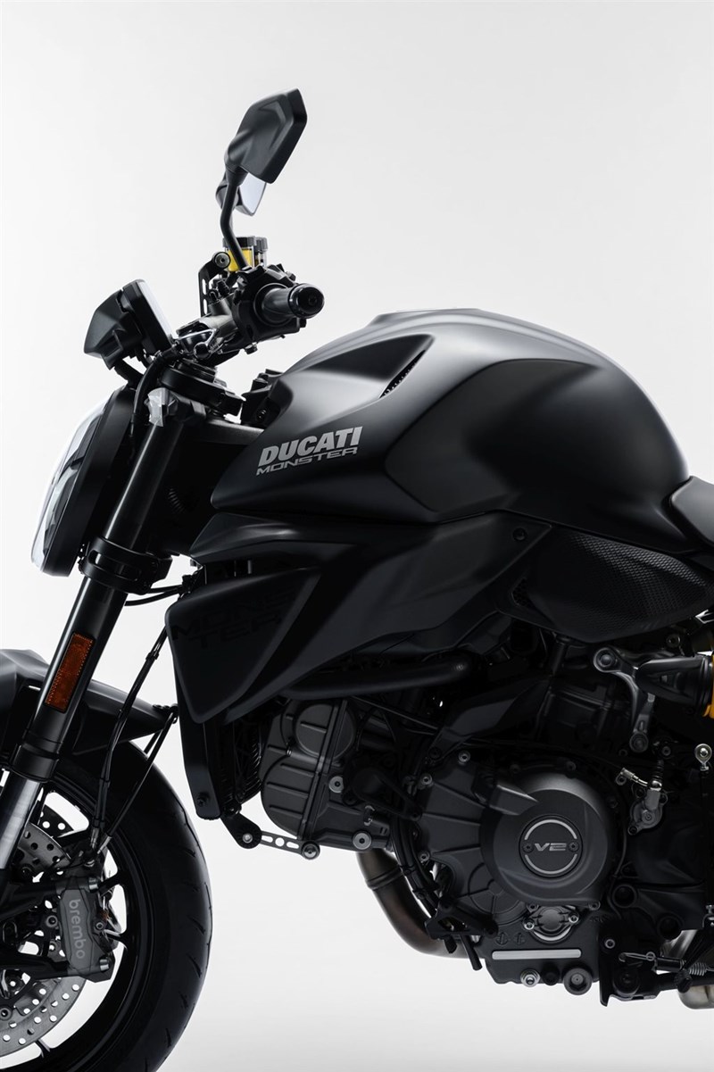 Ducati Monster Dark 2027 – Motor