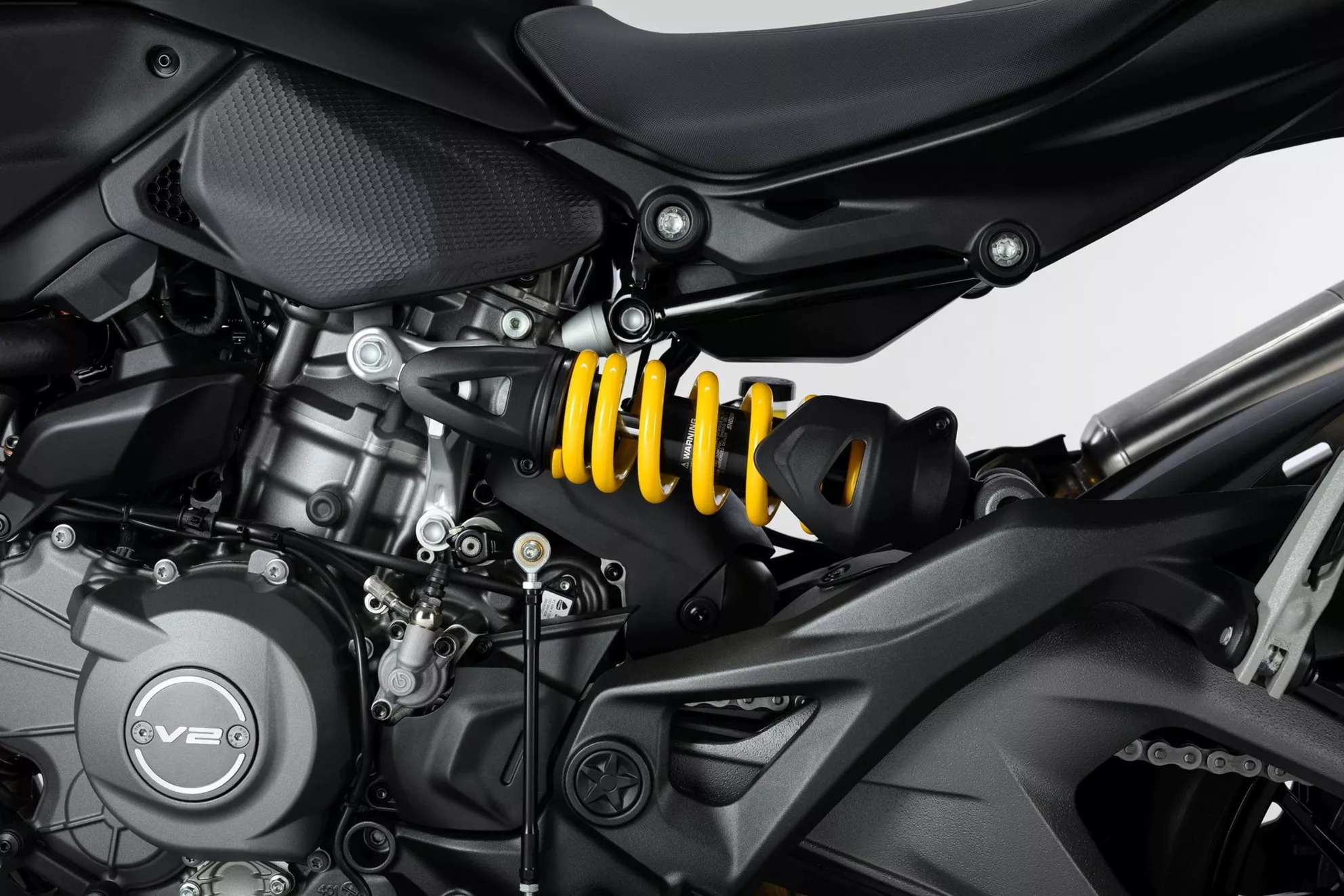 Ducati Monster Dark 2027 – Shock and frame Ducati Monster Dark 2027 – Shock and frame