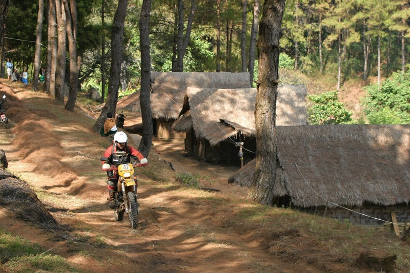 Dorf im Norden Thailands an der Grenze zu Myanmar