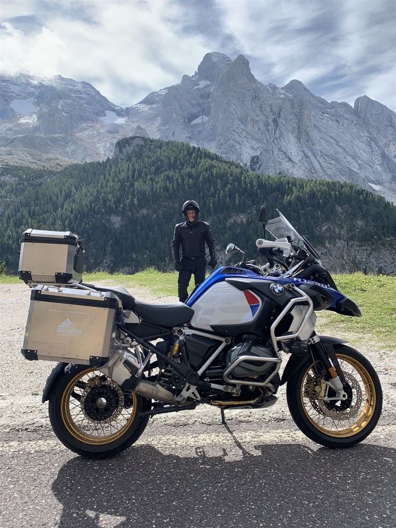 Edelweiss Bike Travel selbstgeführte Tour durch die Alpen