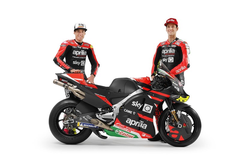 Aleix Espargaro und Lorenzo Savadori Aleix Espargaro und Lorenzo Savadori