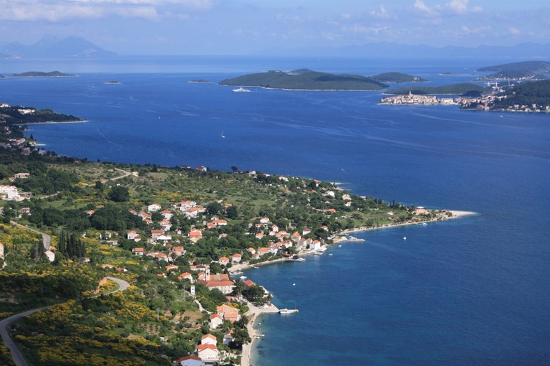 Lovice mit Korcula Lovice mit Korcula