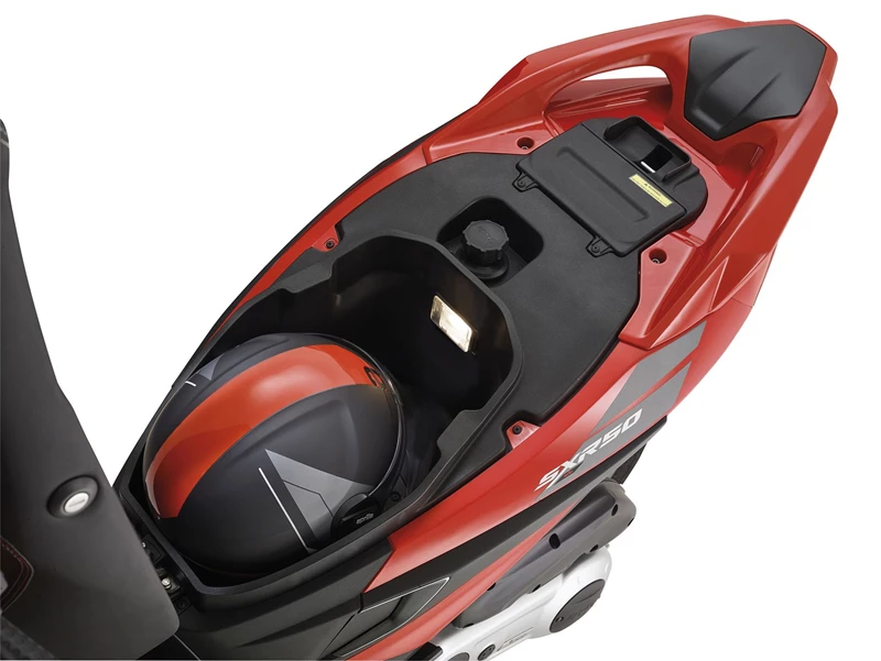 Aprilia SXR 50 Stauraum Aprilia SXR 50 Stauraum
