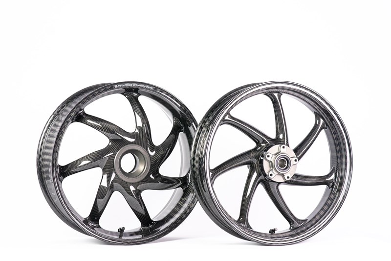 thyssenkrupp Carbonfelgen für Motorräder mit Einarmschwinge