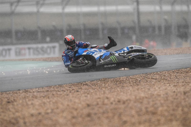 Alex Rins Sturz in Frankreich.