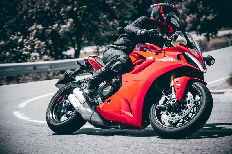Ducati Supersport 950 S in Ducati Red