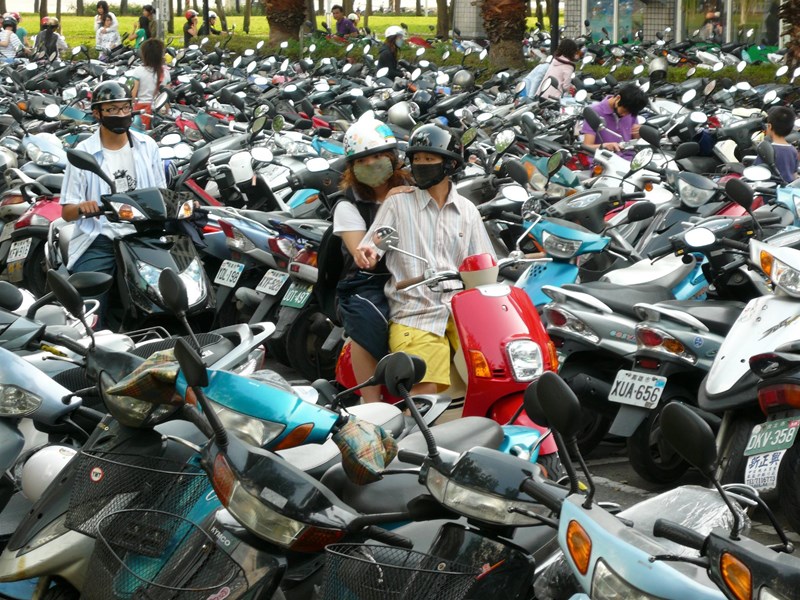 Roller-Chaos in Taiwan