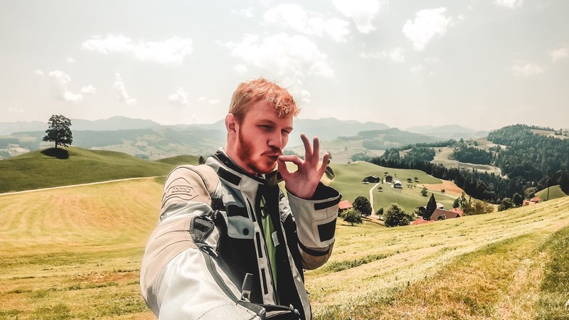 Mit dem Motorrad durch das Entlebuch in der Schweiz
