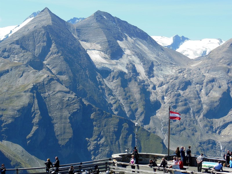 Edelweiss Bike Rental Motorradverleih