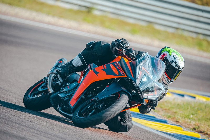 KTM RC390 Rennstrecke