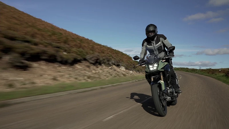 Honda CB500X Stand Up Riding Honda CB500X Stand Up Riding