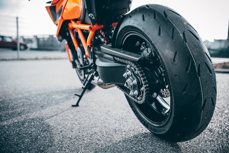 KTM 1290 Super Duke R Bereifung Michelin Power GP KTM 1290 Super Duke R Bereifung Michelin Power GP