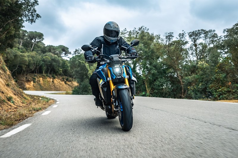 Suzuki GSX-S1000 Suzuki GSX-S1000