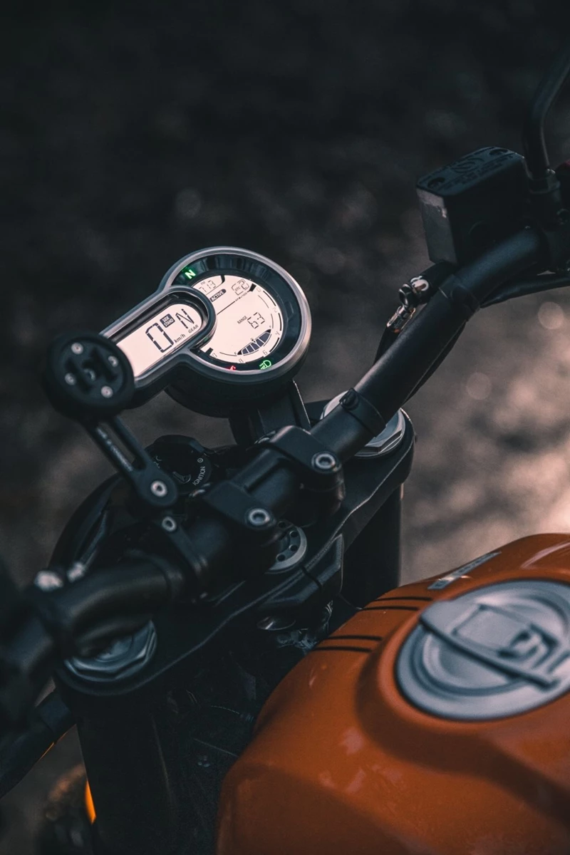 Ducati Scrambler 1100 Tribute PRO Display Ducati Scrambler 1100 Tribute PRO Display