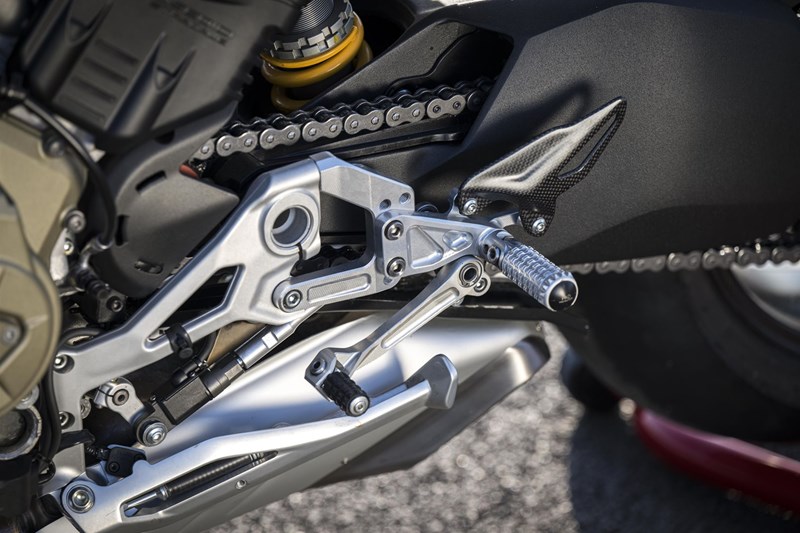 Ducati Streetfighter V4 SP Fußrasten