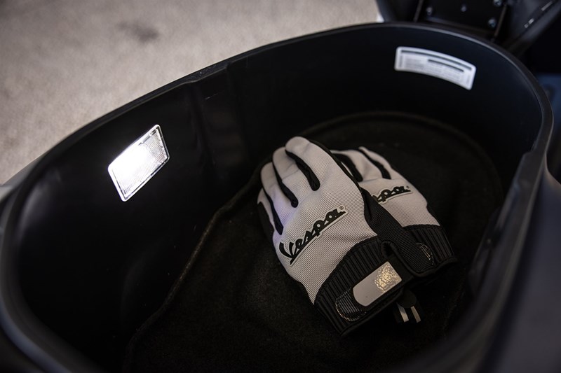 Das Staufach der neuen GTS Modelle.