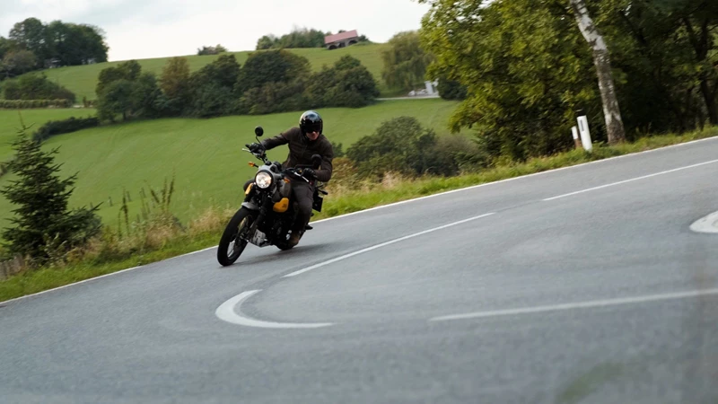 Test Royal Enfield Scram 411 Test Royal Enfield Scram 411