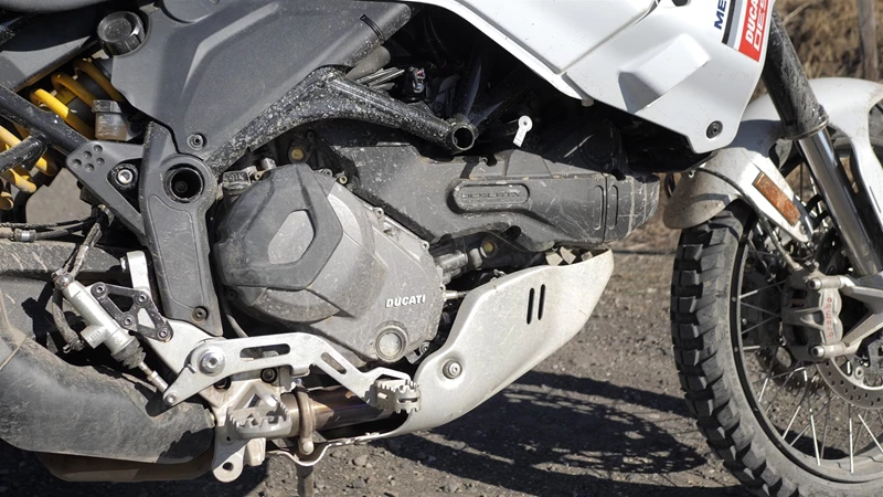 Motor Ducati DesertX 2022 Motor Ducati DesertX 2022