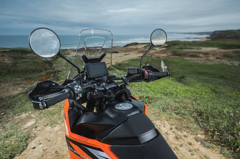 KTM 890 Adventure Cockpit 2023
