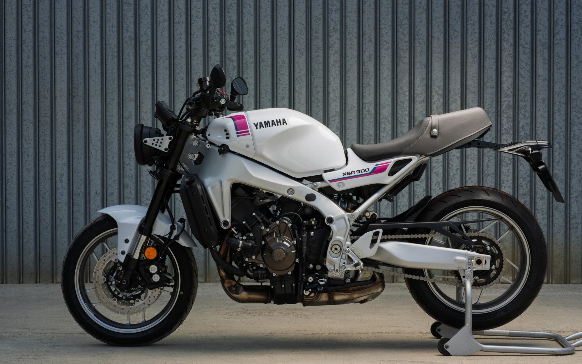 Klassisches Yamaha Racing-Design neu interpretiert.