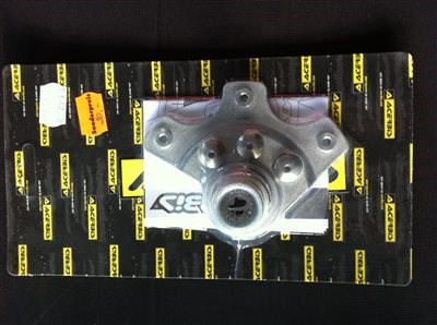Neuer Montagekit für Bremsscheibenschutz KTM Neuer Montagekit für Bremsscheibenschutz von Acerbis passend für KTM SX/SXF/EXC/EXCF Bj: 2007-2008 Preis: 20,-