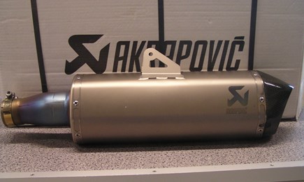 Akrapovic Enddämpfer 701 Supermoto