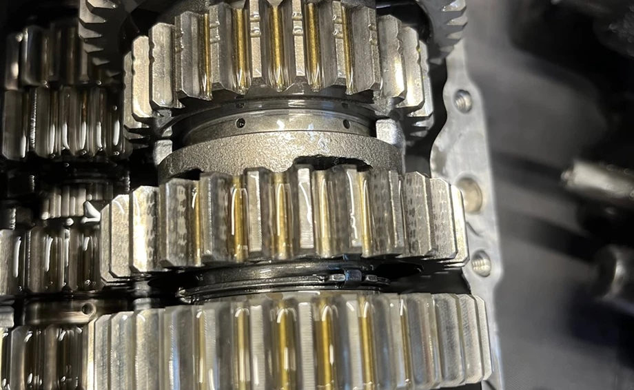 Motor- und Getriebeinstandsetzung Bild 14: Motor- und Getriebeinstandsetzung