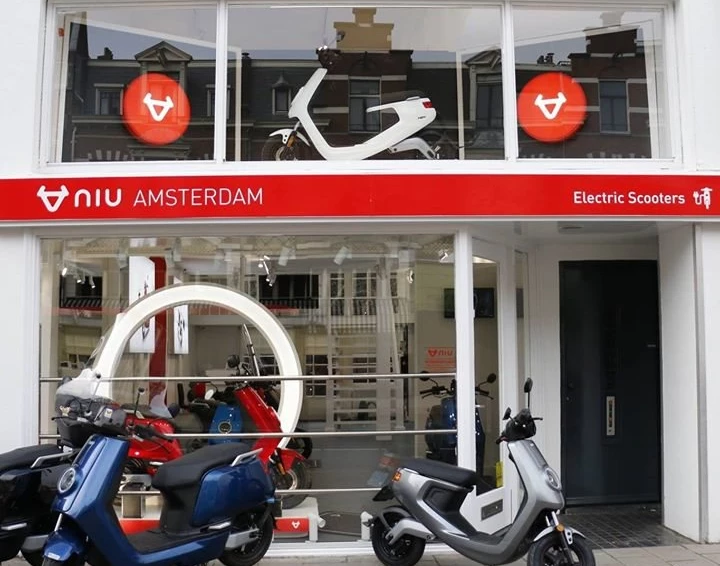 Niu E-Roller Bild 6: Niu E-Roller