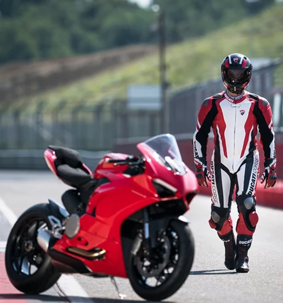 Bekleidung Bekleidung