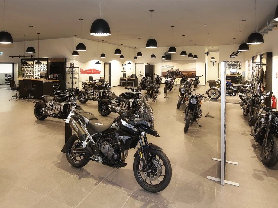 TRIUMPH Saarbrücken Bild 2: TRIUMPH Saarbrücken