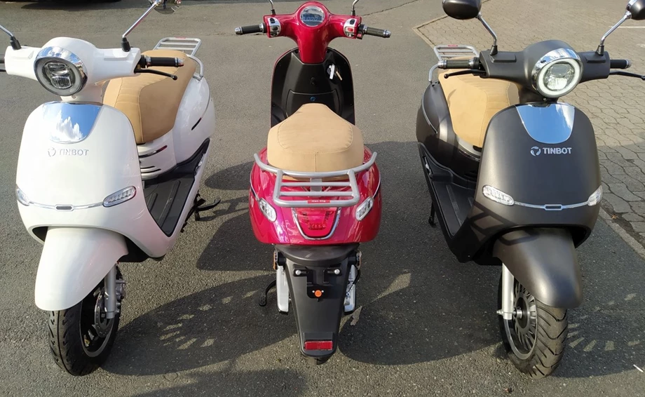 TinBot Elektroroller Bild 2: TinBot Elektroroller