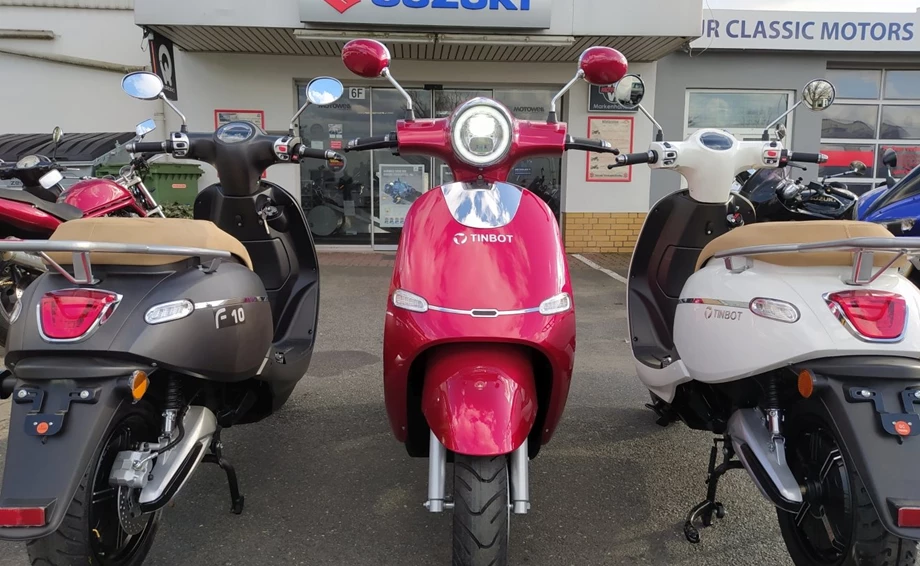 TinBot Elektroroller Bild 1: TinBot Elektroroller