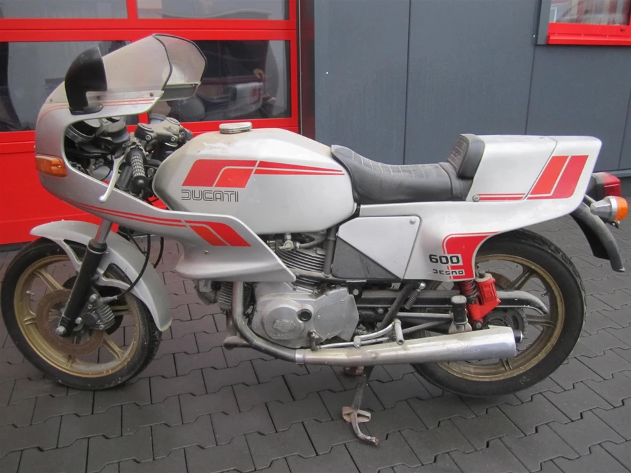 Restaurationen Bild 1: Restaurationen